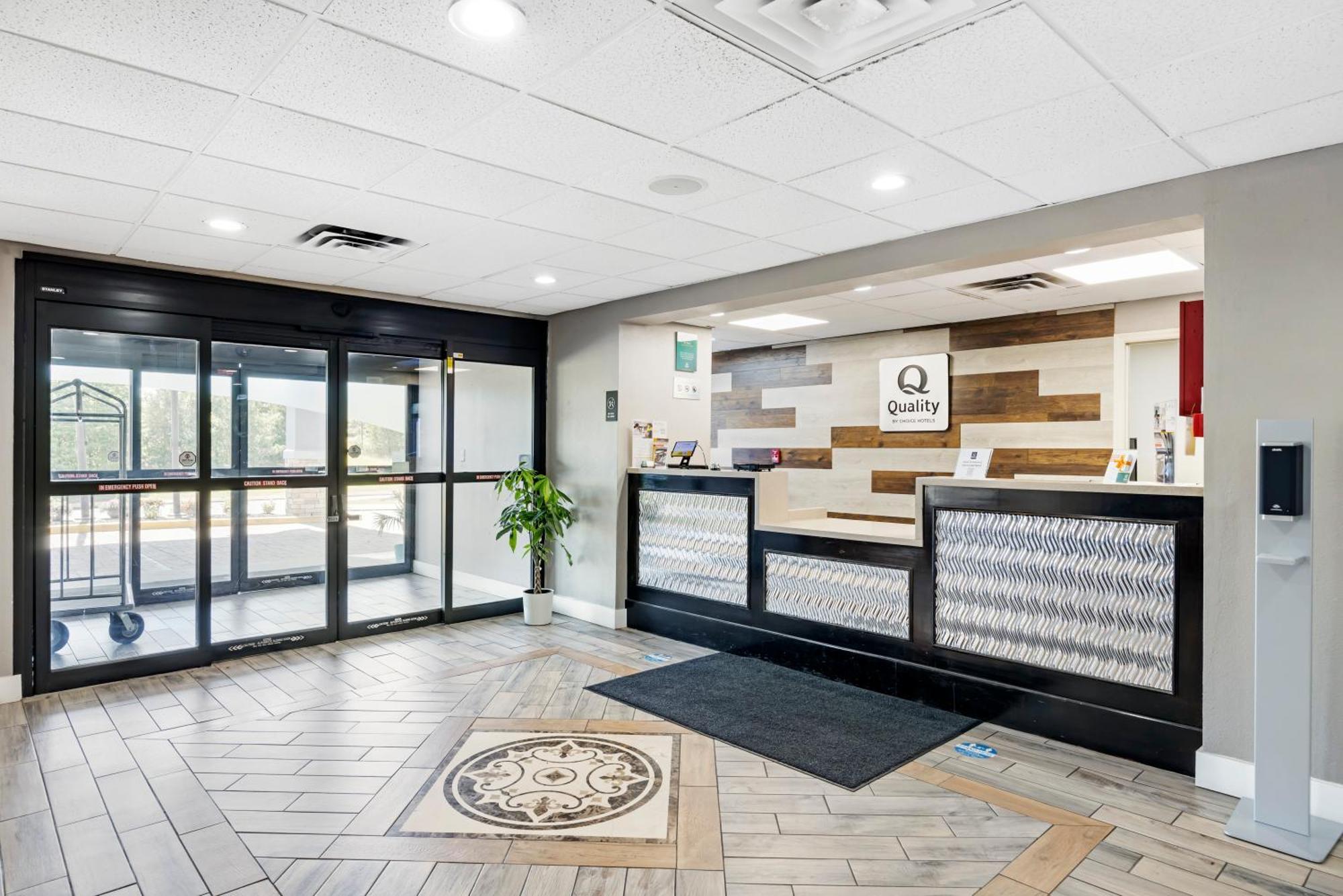Quality Inn Clarksville - Exit 11 Exteriér fotografie